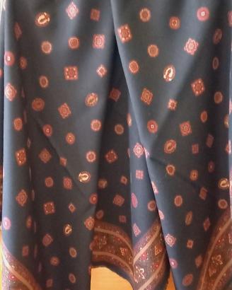 Grande scialle in lana Trussardi