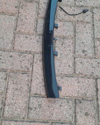 Fanale Terzo stop Discovery L550 FK72-13A613