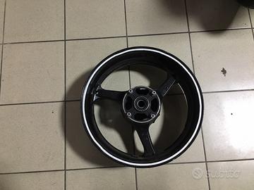 Honda cerchio posteriore