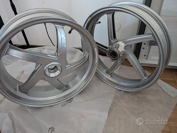cerchi marchesini 5 razze ducati 748 998 916 996