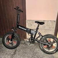 Bici Elettrica *CAMBIARE BATTERIA*