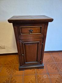 Mobiletto vintage in legno 