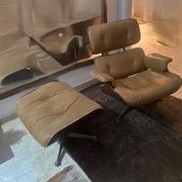 Poltrona Herman Miller Eames Lounge Chair + ottoma