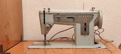 Macchina da cucire mod. Singer 207 con mobiletto