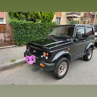 Suzuki Samurai Sj500