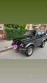 Suzuki Samurai Sj500