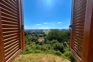 CASA INDIPENDENTE A MASSA MARTANA