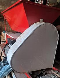 strumenti per fare il vino 