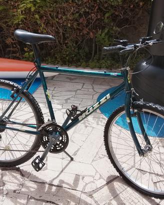 Bicicletta/Mountain Bike di Qualità italiana"Nuzzi