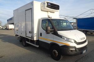 Iveco daily 60C15 cella frigo con sponda