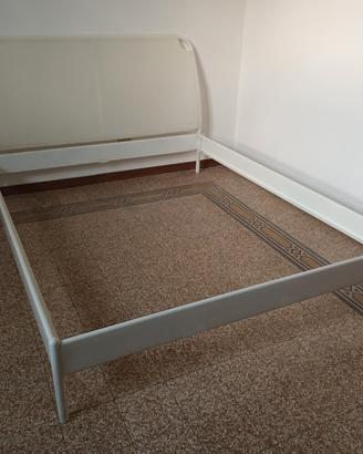 Struttura letto matrimoniale Ikea