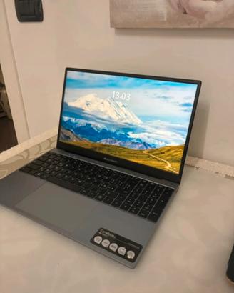 Microtech Corebook r5