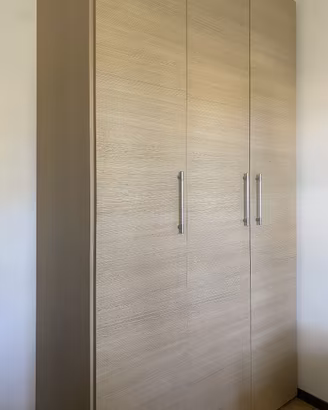ARMADIO MULTISPAZIO  Minimo Ingombro.