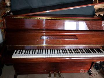 Pianoforte verticale 