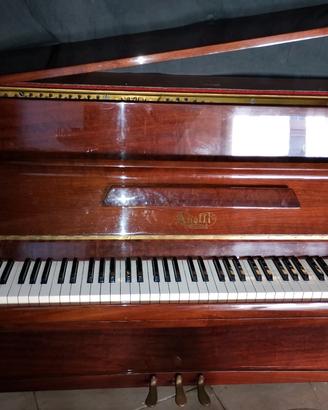 Pianoforte verticale 