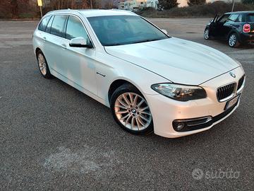 BMW 520d xdrive Luxury 