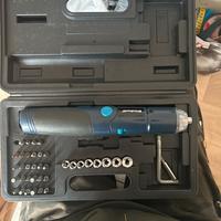 Set cacciavite a batteria Einhell