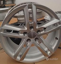 CERCHI IN LEGA ORIGINALI AUDI R 18
