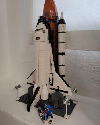 Lego 10231 Shuttle Expedition
