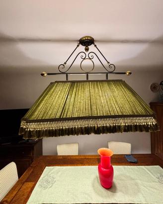 Lampadario con paralume in tessuto