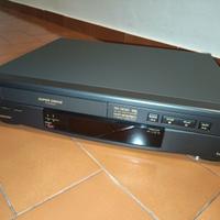 Videoregistratore VHS Panasonic NV-HD90 top