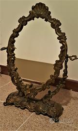 Antico specchio basculante da tavolo in bronzo