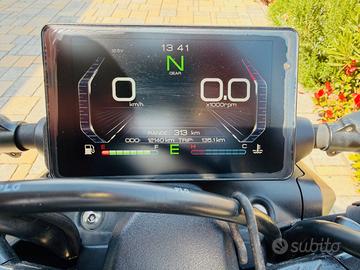 Zontes GK 350 perfetta – pronta all’uso, accessori