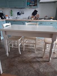 tavolo e sedile shabby