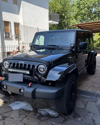 Jeep wrangler sahara