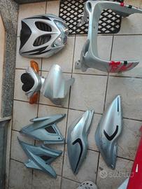 ricambi plastiche aerox nitro Yamaha mbk 