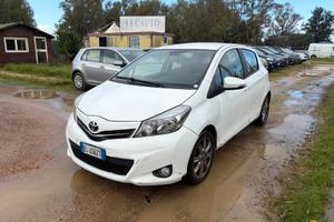 TOYOTA YARIS 1.4 D4D 90CV ANNO 2012 AUTOMATICA