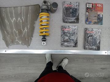 ricambi yamaha r6 2001/2003