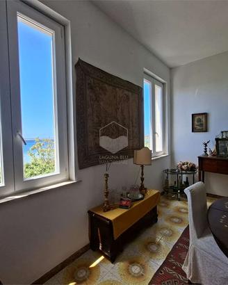 Appartamento vista mare
