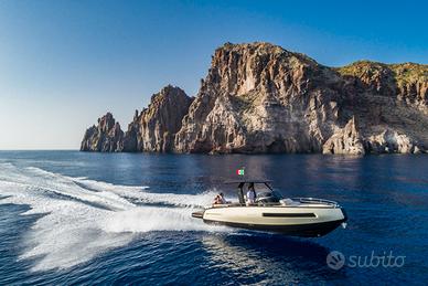 INVICTUS GT 280 NUOVA in pronta consegna (natante)