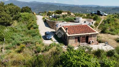 VILLA SINGOLA A IMPERIA
