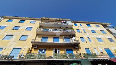 2 LOCALI A FRATTAMAGGIORE