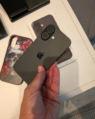 Iphone 16 perfetto con garanzia e scontrino