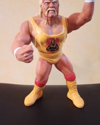 Hulk Hogan parlante giocattolo altezza 30cm