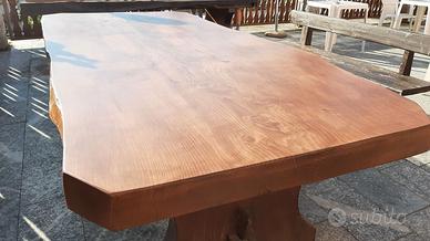 Tavolone  tavolo da taverna in legno di cedro