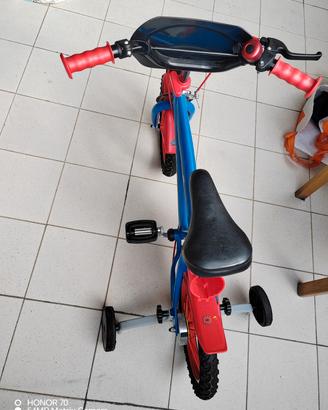 bici di spaidermen 