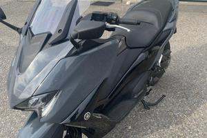 YAMAHA TMAX 560 TECH MAX