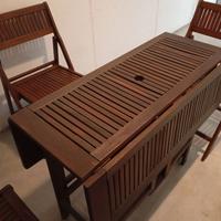 Tavolo da giardino in legno