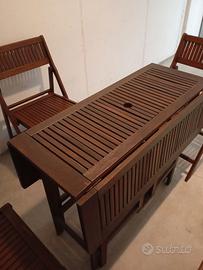 Tavolo da giardino in legno