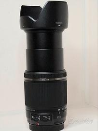 Zoom Tamron per Canon 18-200 mm stabilizzato