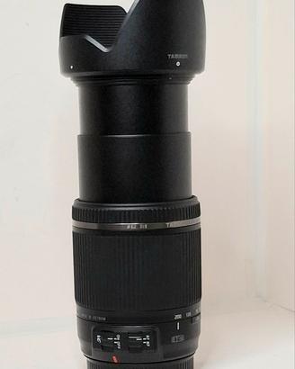 Zoom Tamron per Canon 18-200 mm stabilizzato