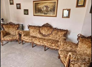 Set divano + 2 poltrone stile barocco – Arredo sce