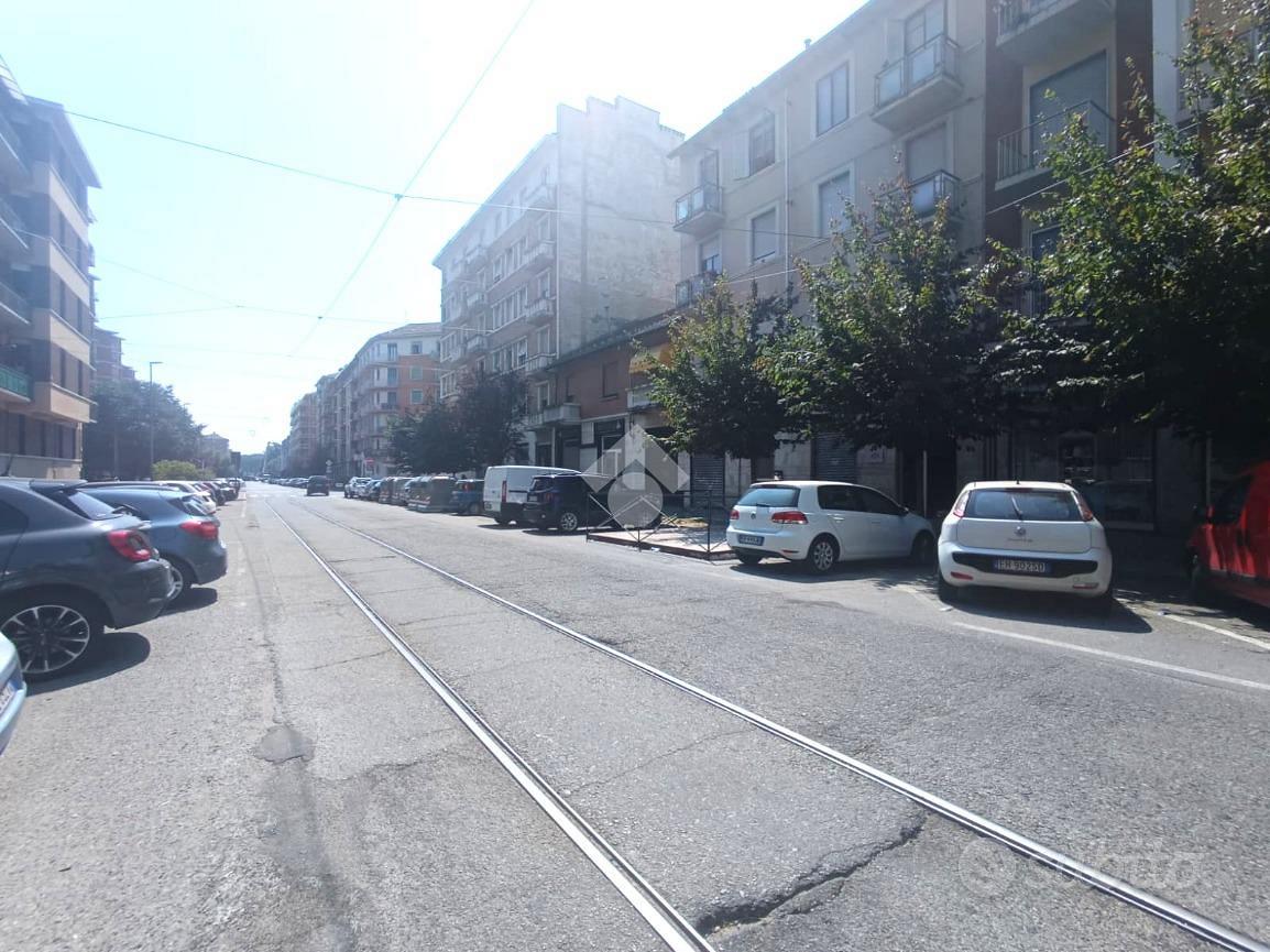 NEGOZIO A TORINO - Vista 5