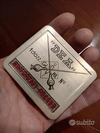 VECCHIA SCATOLA DI LATTA AGHI PER SIRINGA "DEA"