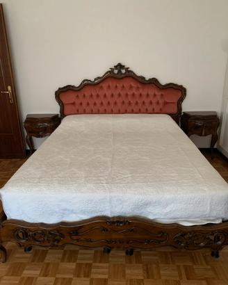 Camera da letto in legno massiccio
