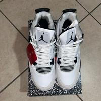 Jordan4 military black